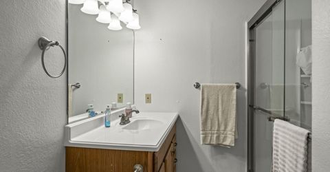 610 Victoria Court, Gardnerville, NV 89460 Photo