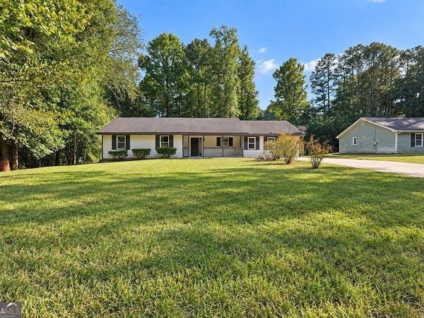 190 Mountain View Circle, Covington, GA 30016