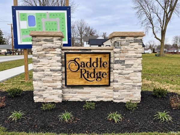 817 Concho Court, Garrett, IN 46738