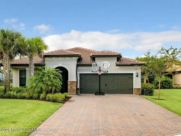 8280 NW 83rd Street , Tamarac, FL 33321