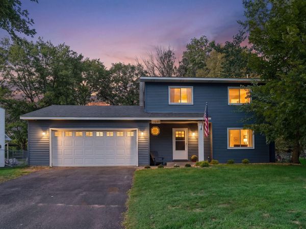 2841 Riviera Drive N, White Bear Lake, MN 55110