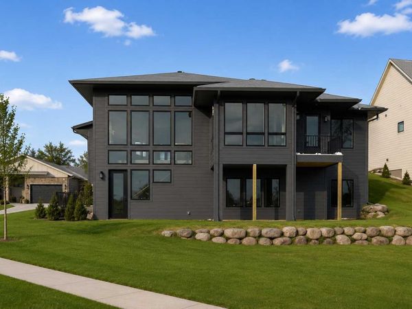 3771 Brookside Drive , Chaska, MN 55318