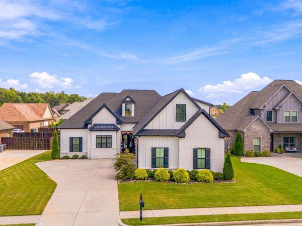 17400 Lochaber Drive, Athens, AL 35613