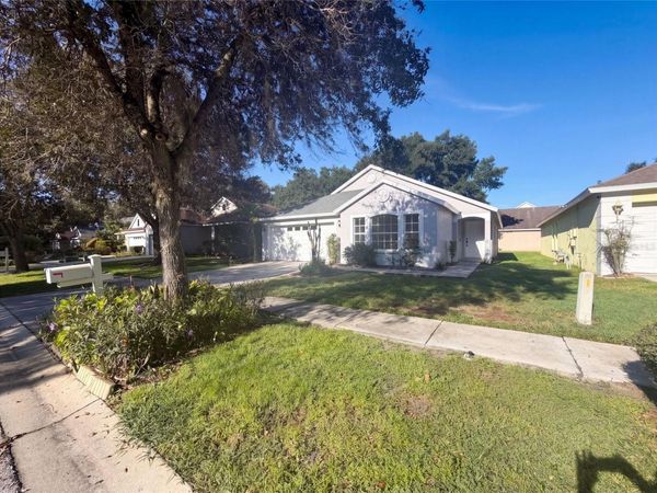 16005 STAGS LEAP DRIVE, LUTZ, FL 33559