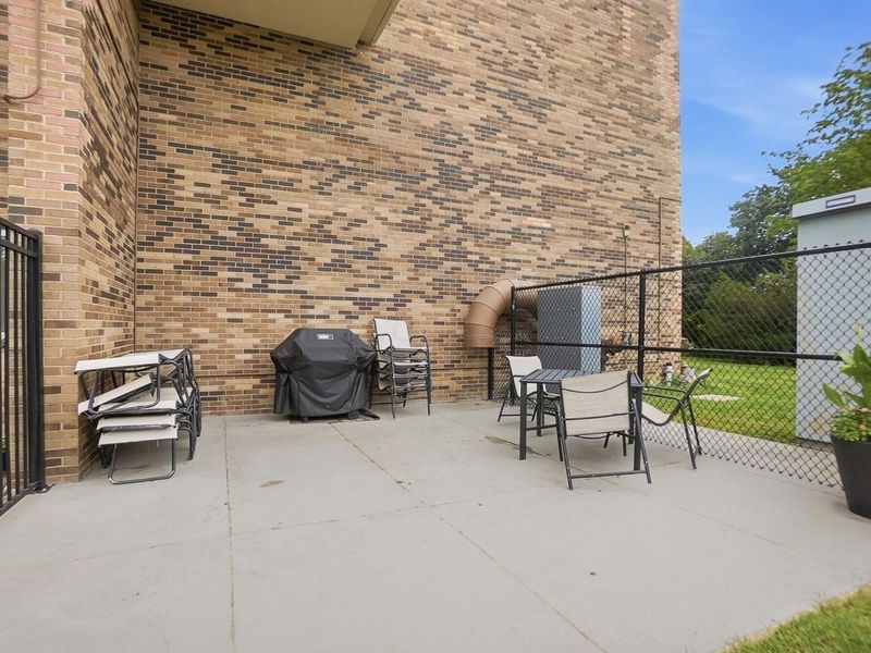 1000 Urlin Avenue, Unit 12, Columbus, OH 43212 Photo 48