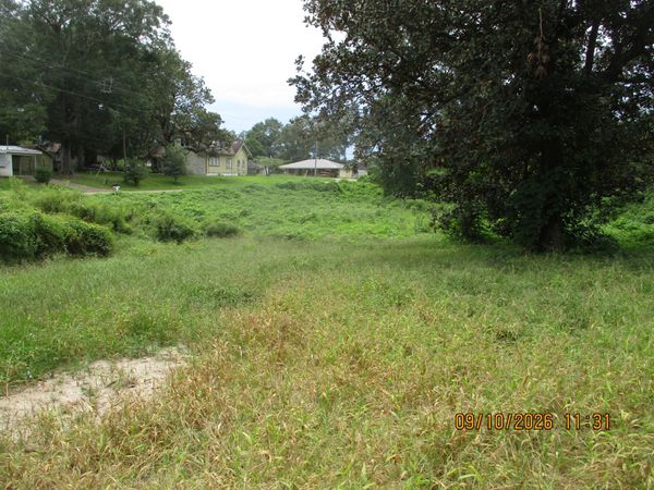 503 W Hinton Ave., Lumberton, MS 39455