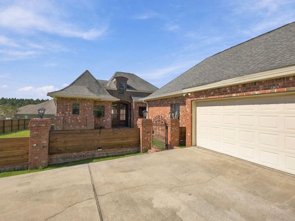 6 Chastain, Sumrall, MS 39482