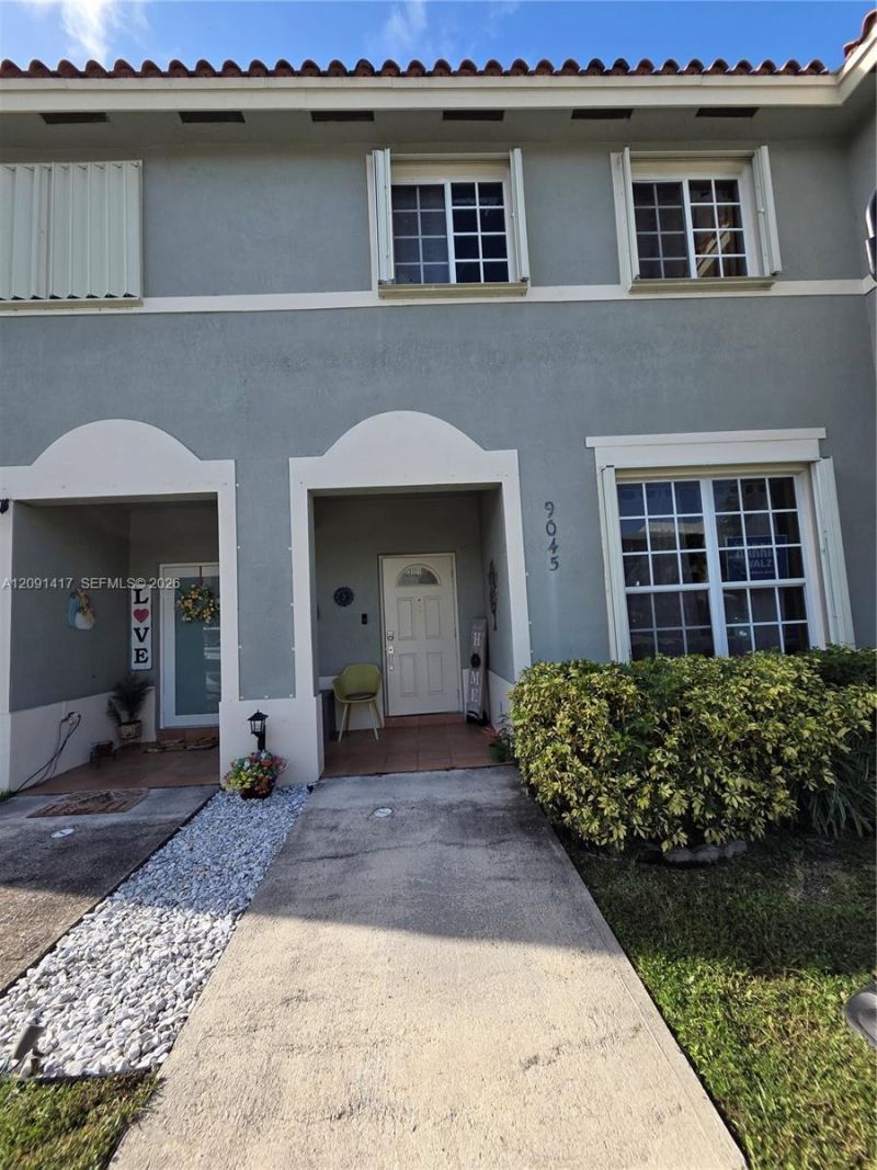 9045 SW 203rd Ter , Cutler Bay, FL 33189 Photo