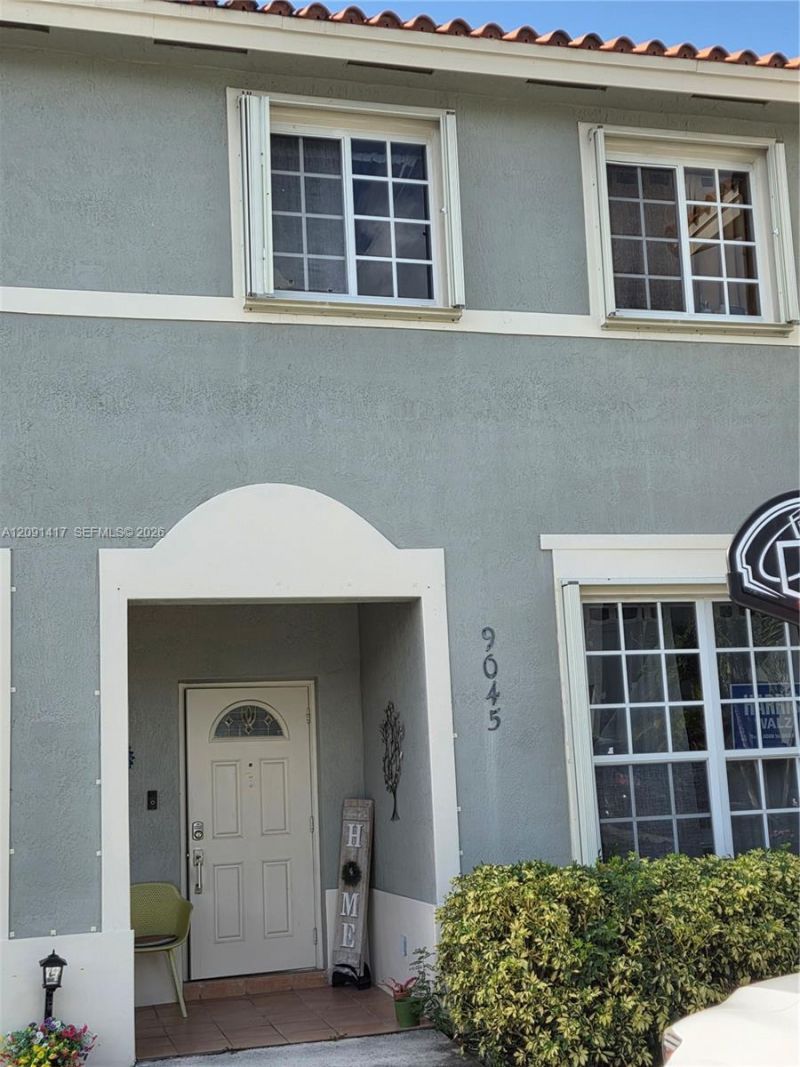 9045 SW 203rd Ter , Cutler Bay, FL 33189 Photo