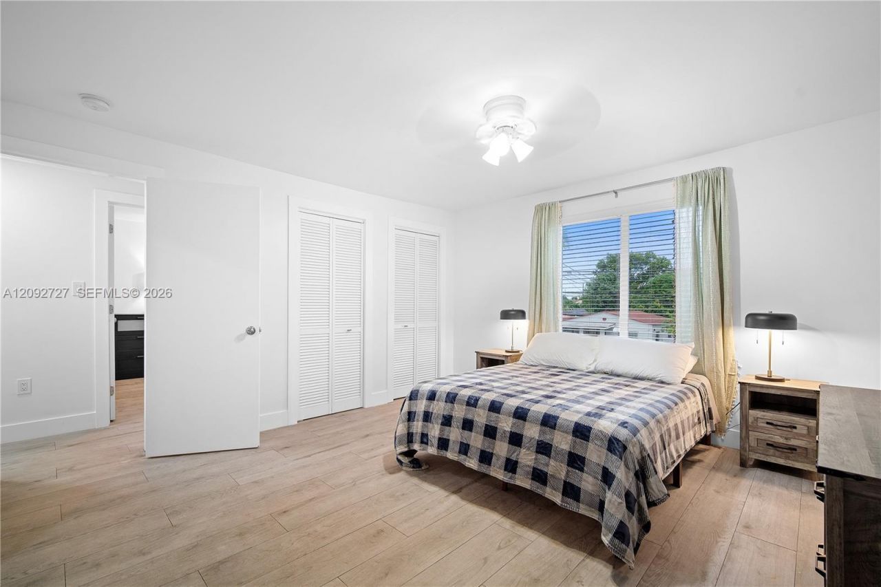 836 NW 33rd Ave, Unit B, Miami, FL 33125 Photo