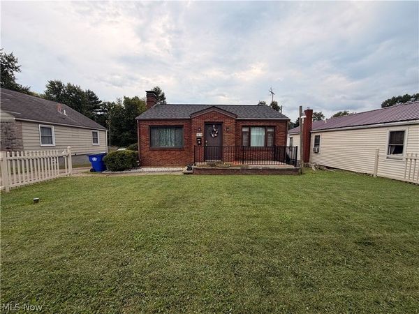 1616 Etruria Street , East Liverpool, OH 43920