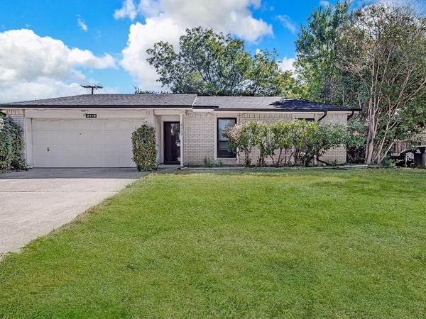 2119 Lavon Creek Lane , Arlington, TX 76006