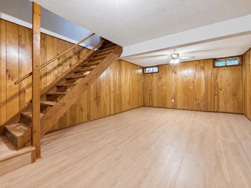 493 Foxtrail Circle E, Westerville, OH 43081 Photo 18