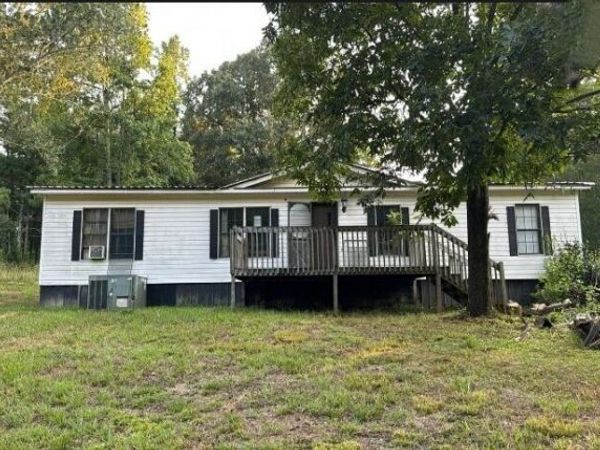 128 W Nance Springs Road, Resaca, GA 30735