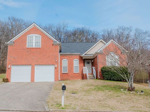 4948 Indian Summer Dr, Nashville, TN 37207