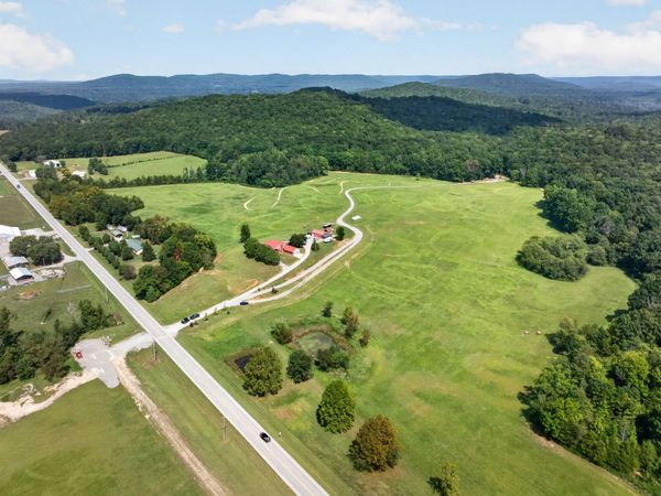 3781 Monterey Hwy , Monterey, TN 38574
