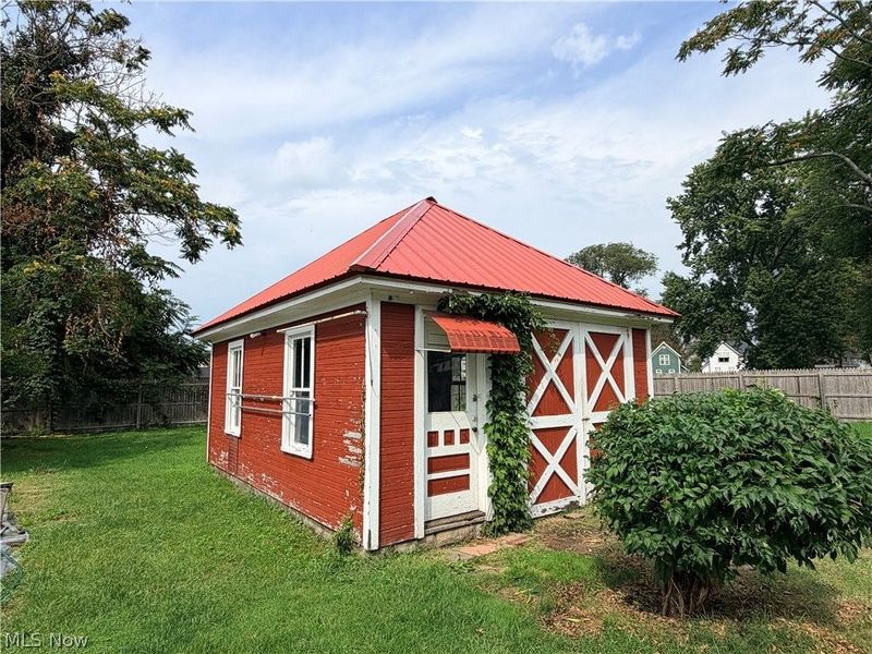 1043 W 50th Street, Ashtabula, OH 44004 Photo 34