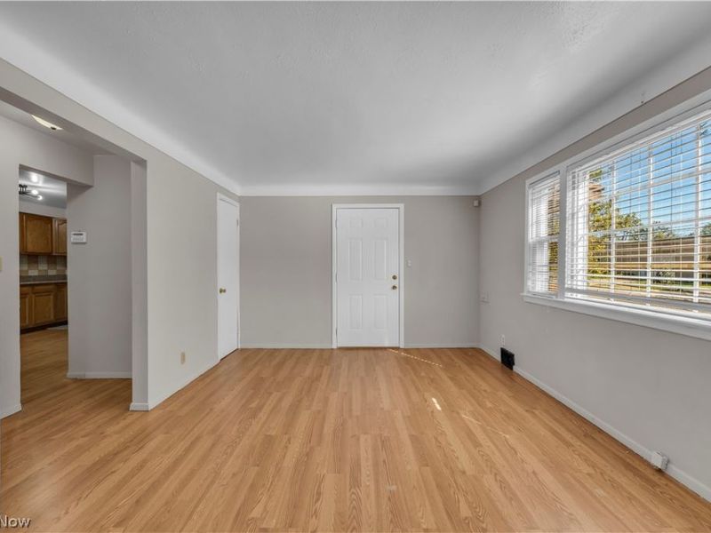 77 Solon Road, Unit 1/DN, Bedford, OH 44146 Photo 5
