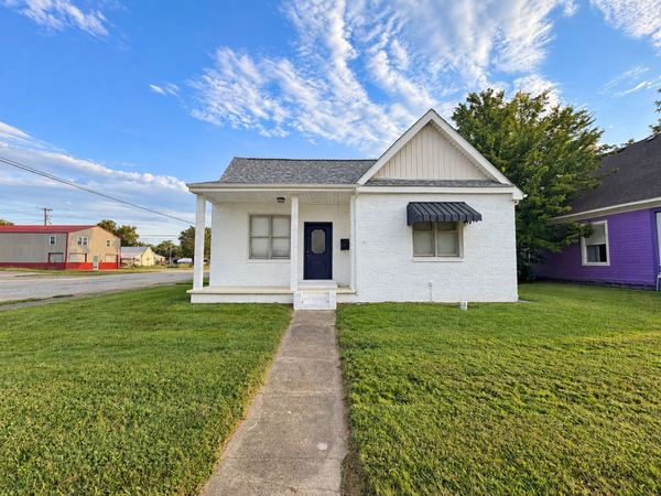 1101 E 5th Street, Metropolis, IL 62960