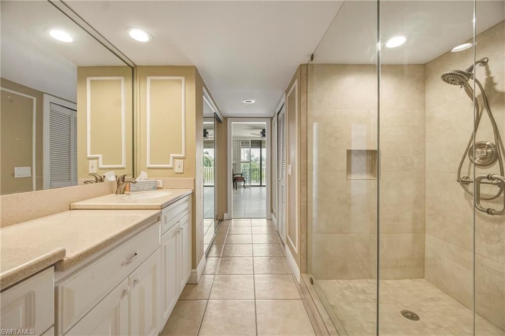 7129 Lakeridge View Ct, Unit 104, Fort Myers, FL 33907 Photo