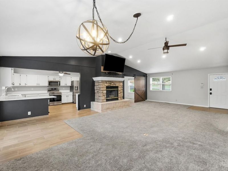 6821 Rackview Road, Green Township, OH 45248 Photo 14