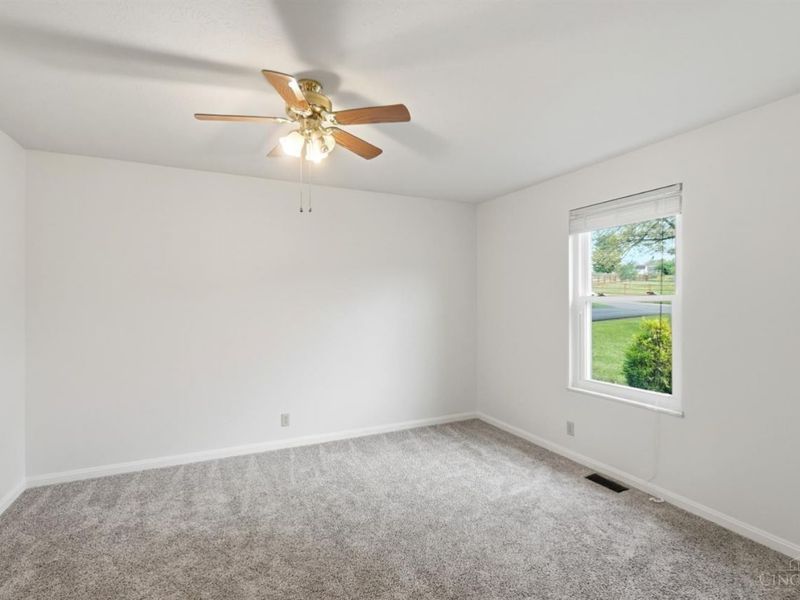 6821 Rackview Road, Green Township, OH 45248 Photo 24