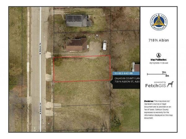 718 N Albion Street, Albion, MI 49224