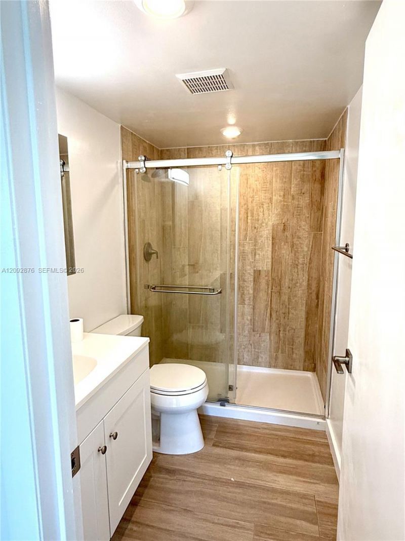 1116 Green Pine Blvd , Unit D1, West Palm Beach, FL 33409 Photo