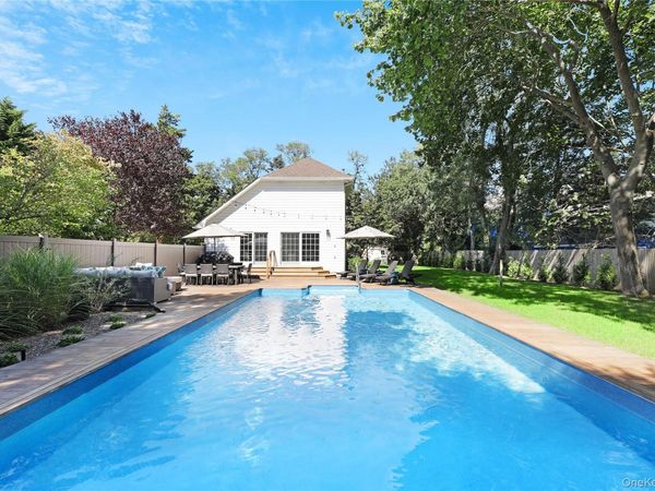 70 Tanners Neck Lane, Westhampton, NY 11977