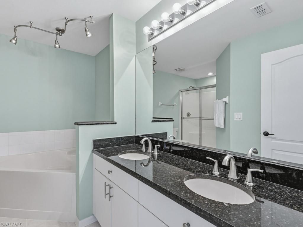 1378 Mainsail Dr , Unit 1721, Naples, FL 34114 Photo