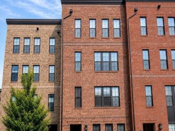 7556 SAWYER FARM WAY, Unit 1403, MCLEAN, VA 22102