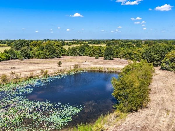 000 County Road 35400 , Arthur City, TX 75411