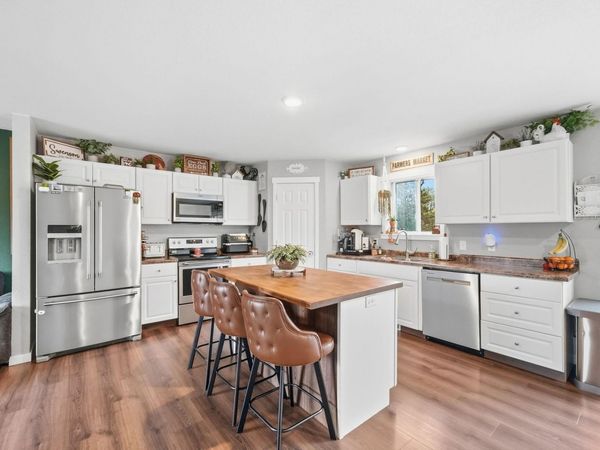 348 1st Avenue S, Motley, MN 56466