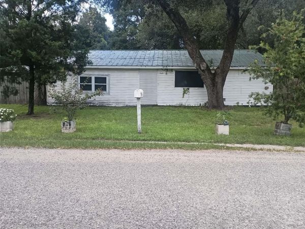 112 HUSEK STREET , MASARYKTOWN, FL 34604
