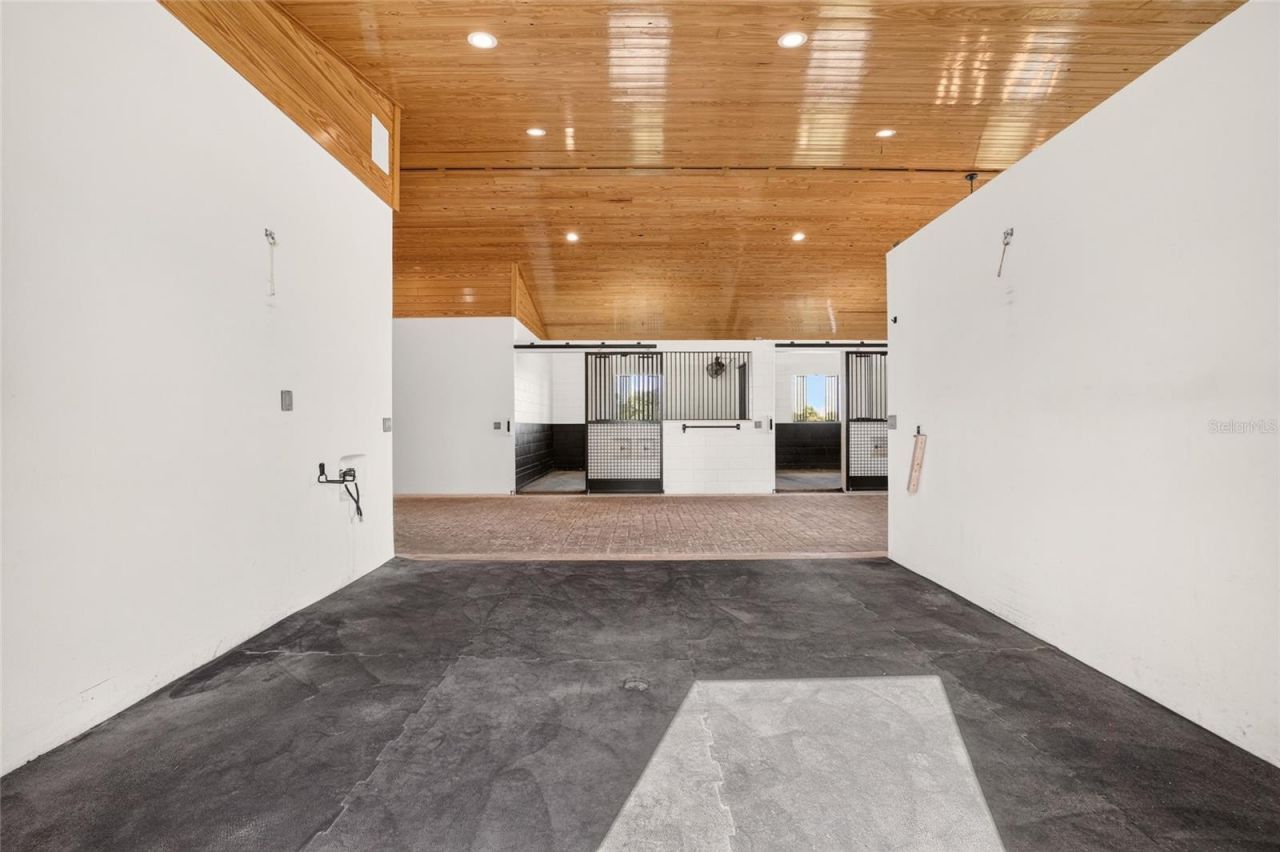 7085 NW Highway 225, Ocala, FL 34482 Photo