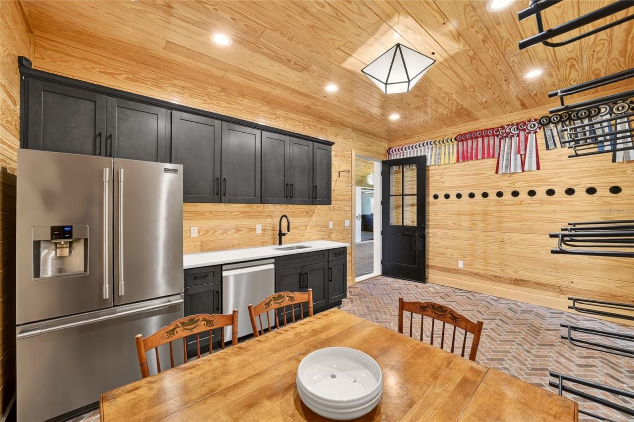 7085 NW Highway 225, Ocala, FL 34482 Photo