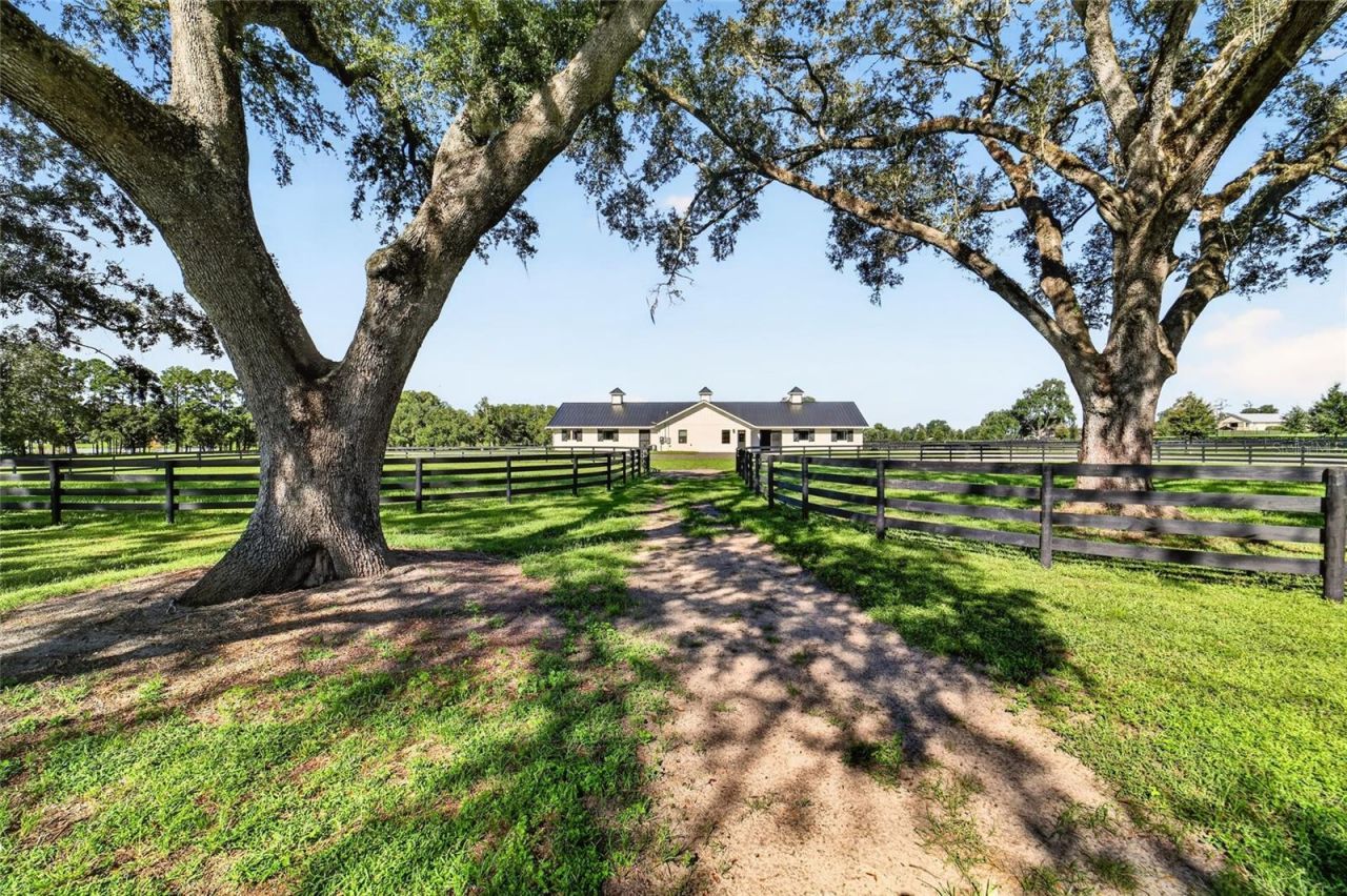 7085 NW Highway 225, Ocala, FL 34482 Photo