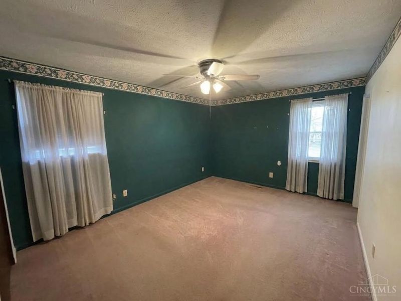 6191 Ramblingridge Drive, Green Township, OH 45247 Photo 8