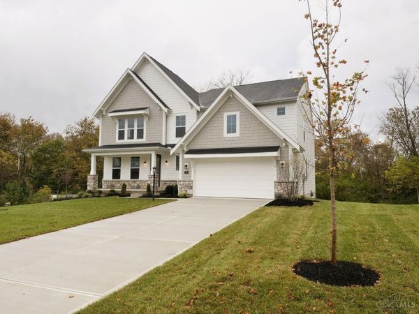 10 Wadestone Lane, Springboro, OH 45066