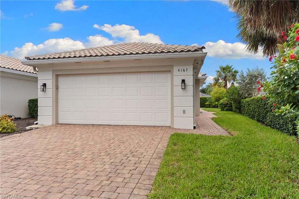 4167 Saint George Ln, Naples, FL 34119 Photo
