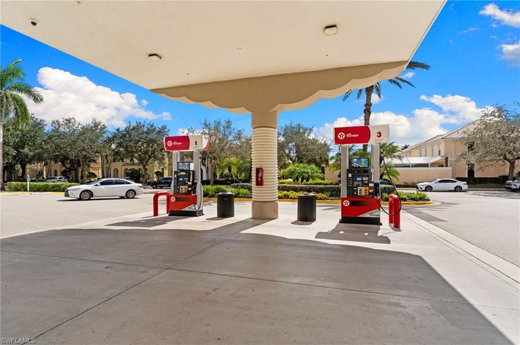 4167 Saint George Ln, Naples, FL 34119 Photo