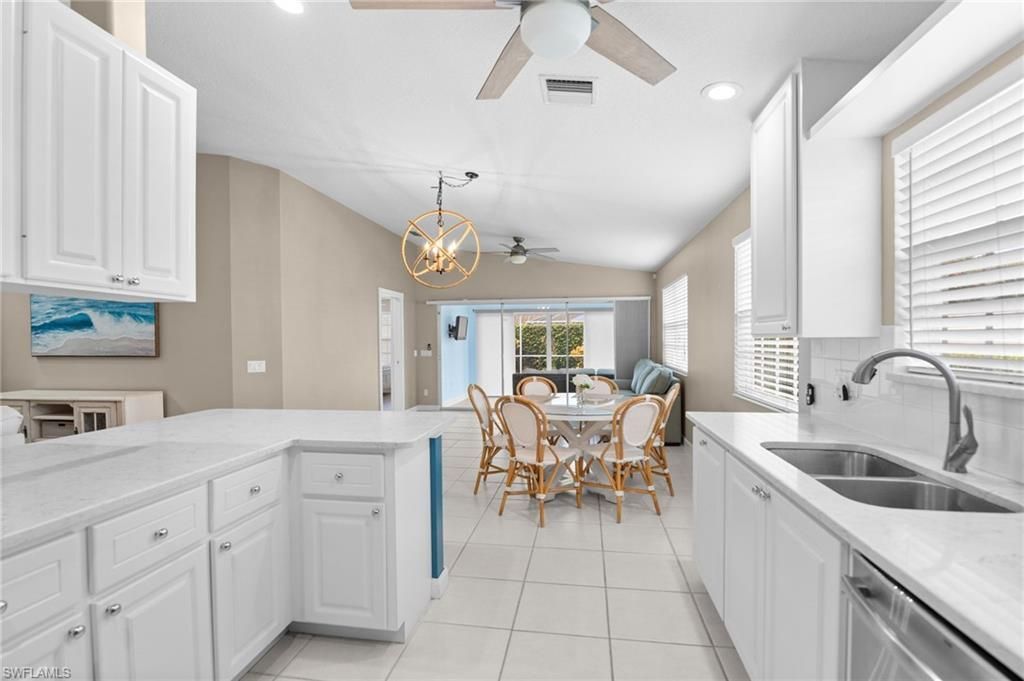 4167 Saint George Ln, Naples, FL 34119 Photo