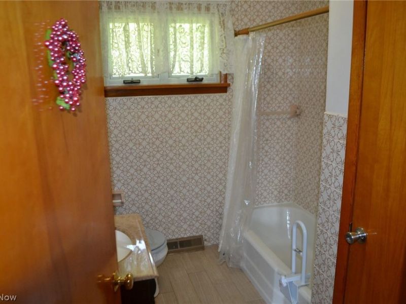 311 N 7th Street, Toronto, OH 43952 Photo 10