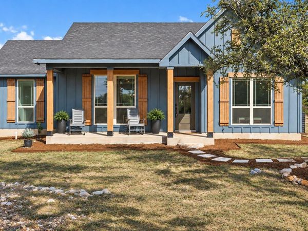 717 Brock Hollow DR, Johnson City, TX 78636
