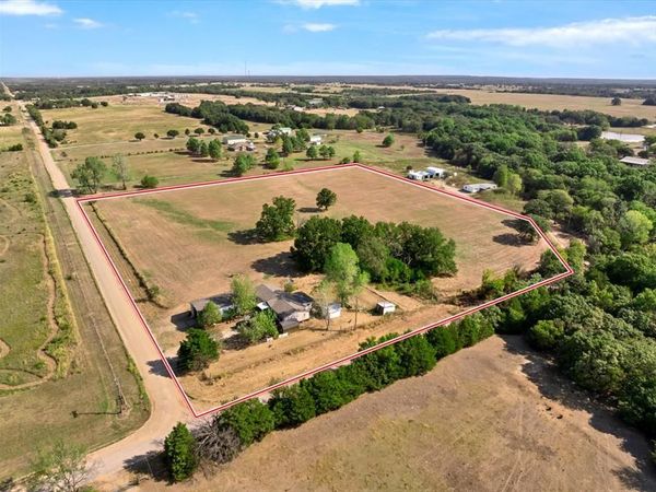 827 N Graham Road, Stroud, OK 74079