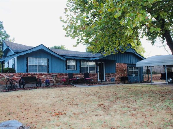 408 English Drive, Rush Springs, OK 73082