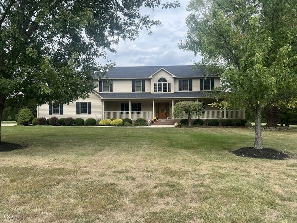 13010 E Otter Creek Lane , Columbus, IN 47203