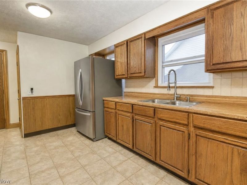 757 North Avenue, Painesville, OH 44077 Photo 10