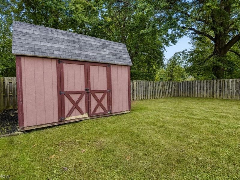757 North Avenue, Painesville, OH 44077 Photo 26
