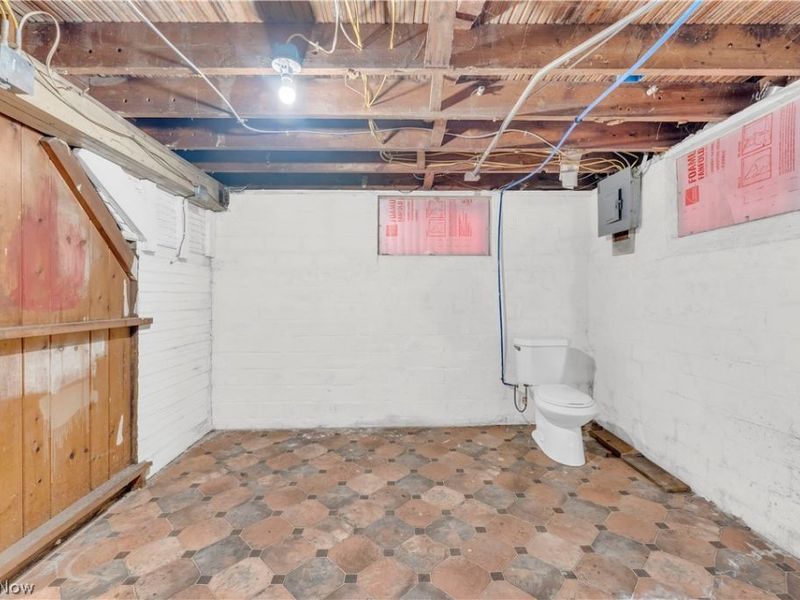 3878 W 137th Street, Cleveland, OH 44111 Photo 32